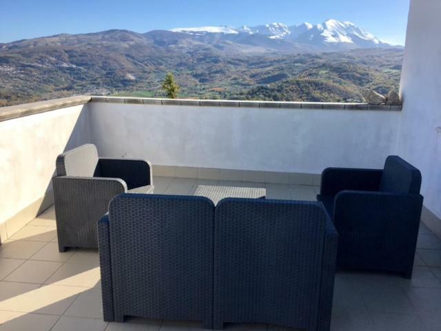 Villa Casa Elvira Basilico San Valentino in Abruzzo Citeriore Exterior foto